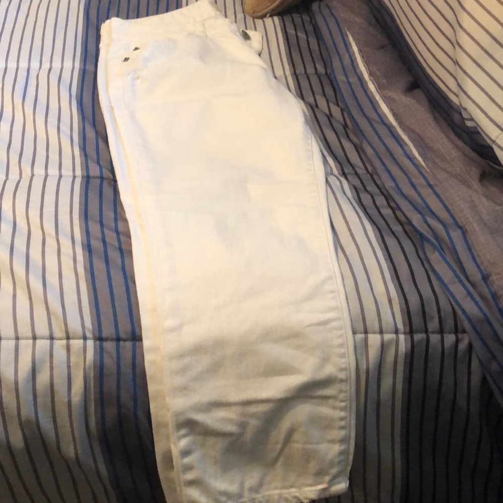 Aeropostale capri jeans